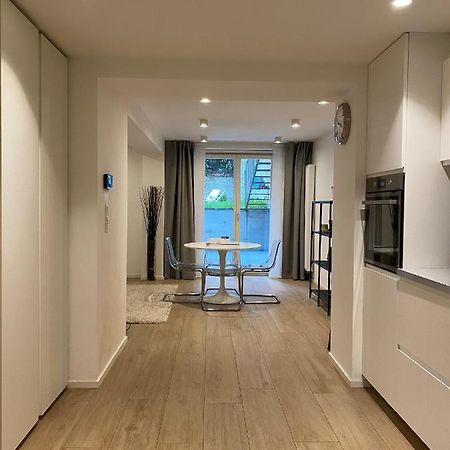Apartament Amazing Flat In Front Of Bois De La Cambre Bruksela Zewnętrze zdjęcie